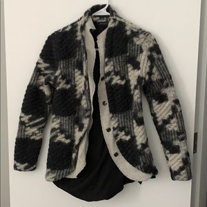 Black and white fleece jacket